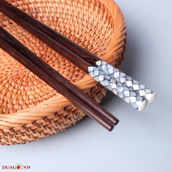 Đũa Tròn bằng gỗ Trắc khảm Vẩy Rồng00002