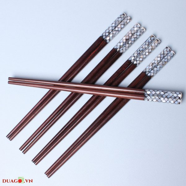 Đũa Tròn bằng gỗ Trắc khảm Vẩy Rồng00007
